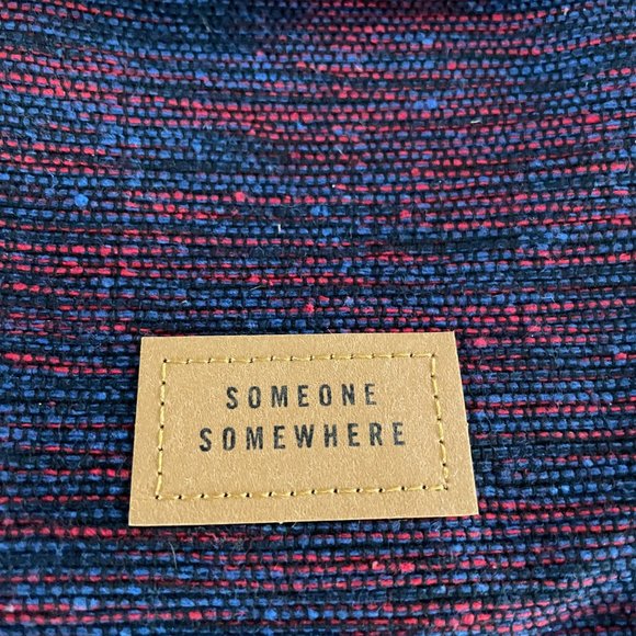 SOMEONE SOMEWHERE Delta Airline Premium Amenity Toiletry Kit Pouch With Eye Mask - Picture 3 of 4